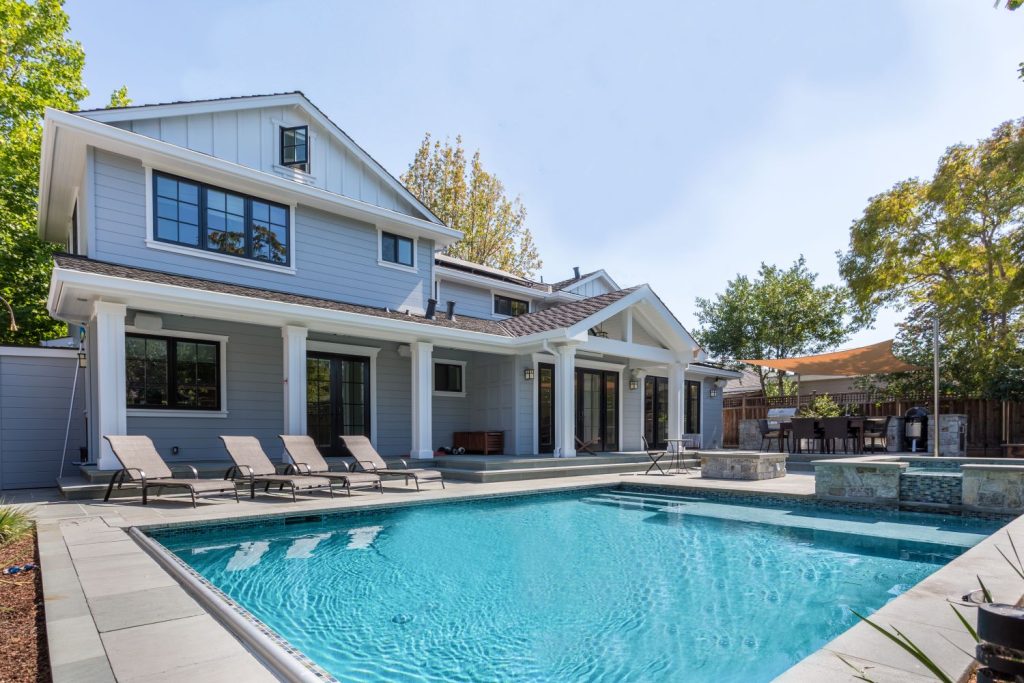 pearland pool builders
